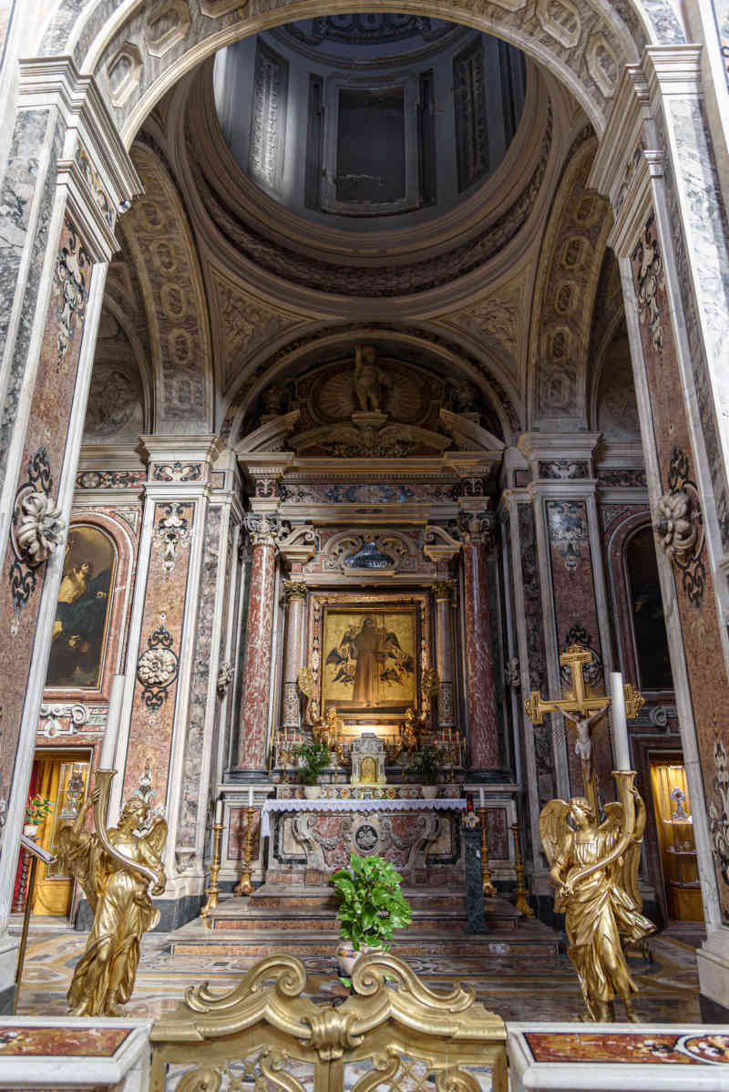 050 - Italia - Nápoles - complejo monumental de San Lorenzo Maggiore - basílica - capilla de San Antonio.jpg
